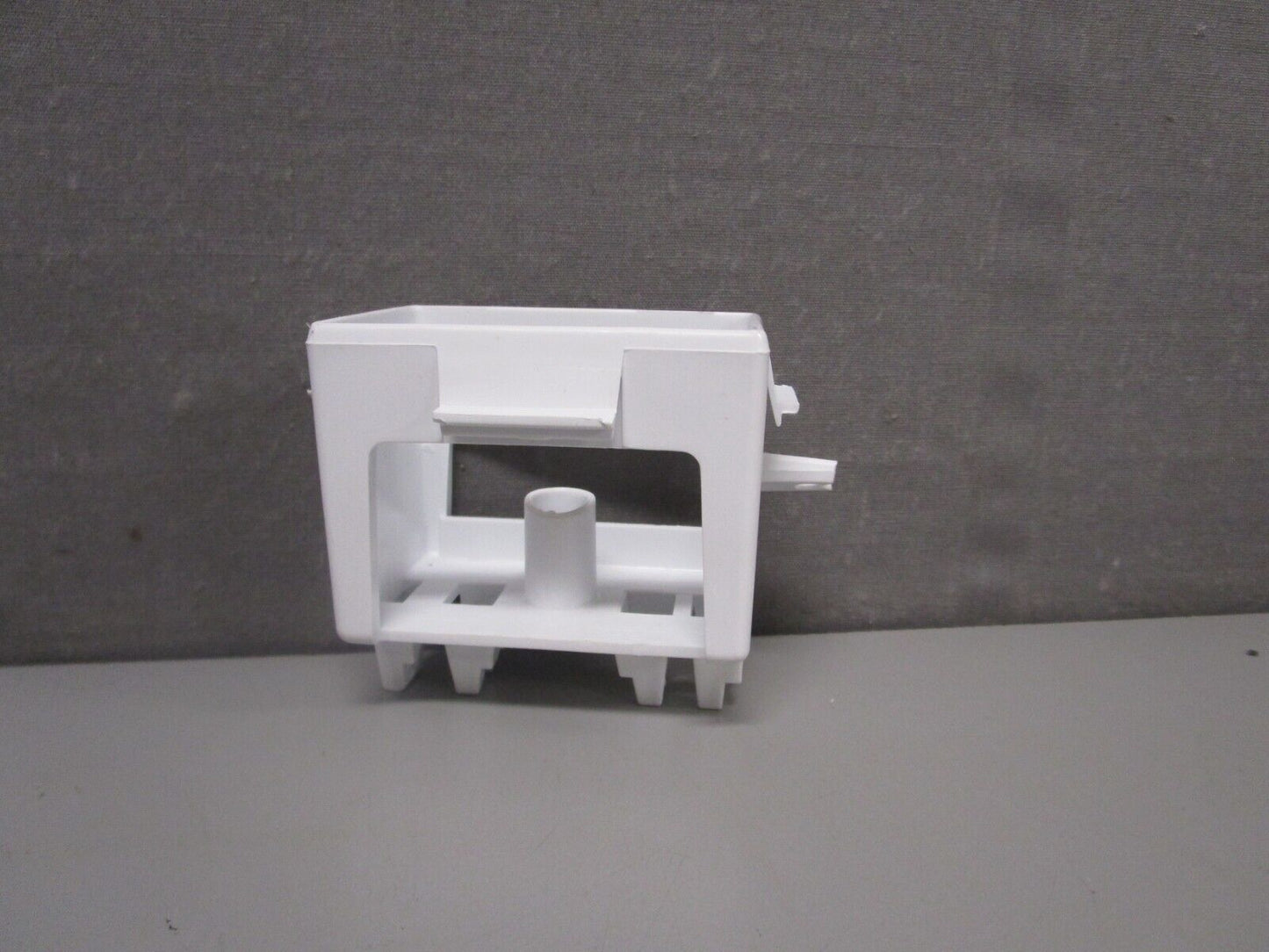 Whirlpool Air Divider - Gls Rtnr,Wo,27 - W11598188