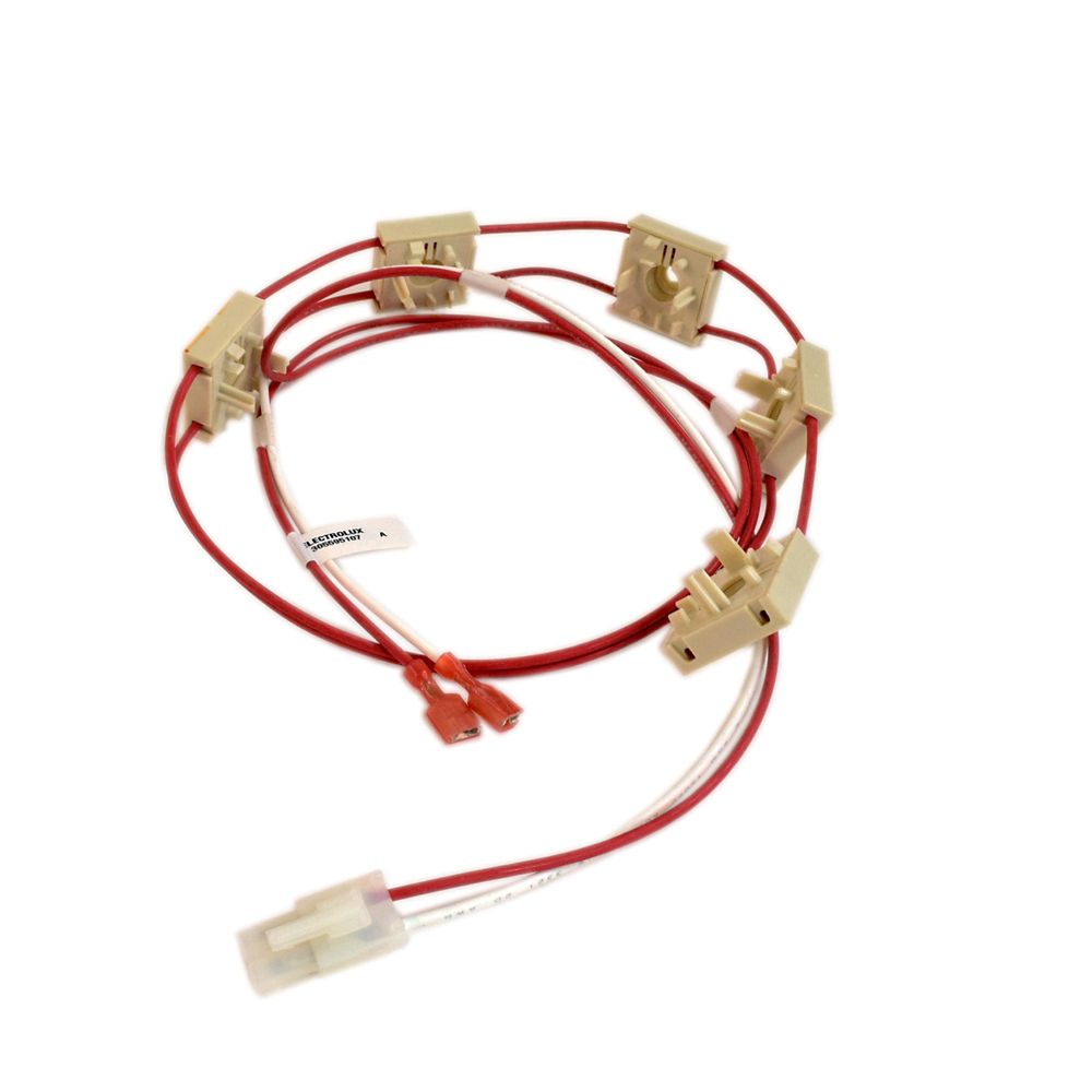 Whirlpool Panel, Kick Side - C2706601