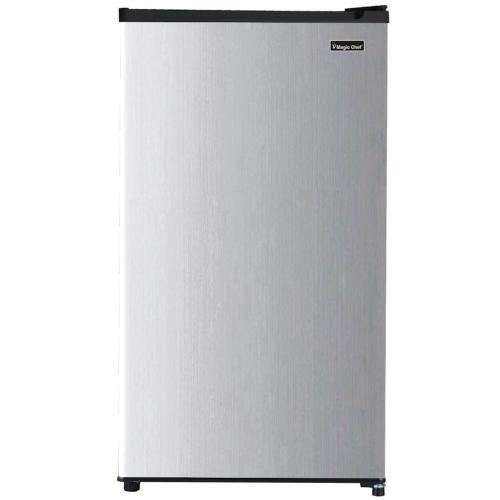 Magic Chef MCAR320PSE Refrigerator