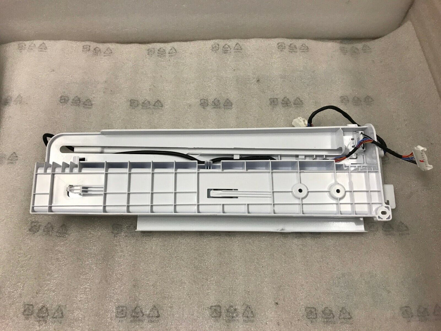 Samsung Assembly Rail-Middle Right - DA97-13778C